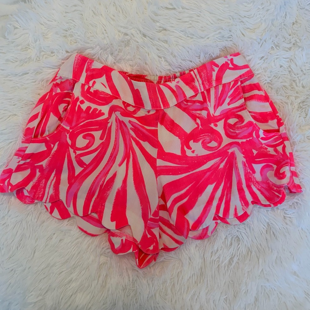 Lilly Pulitzer Pink and White Patterned Shorts